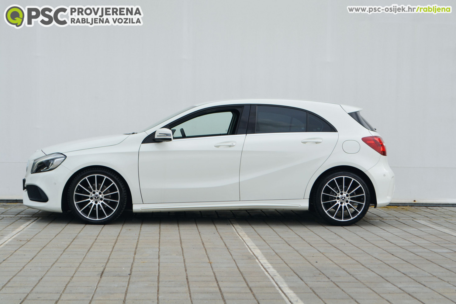 MERCEDES-BENZ A 180 AMG LINE