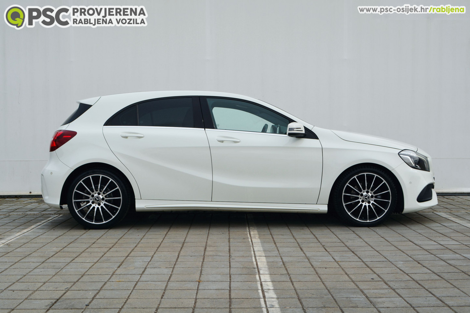 MERCEDES-BENZ A 180 AMG LINE